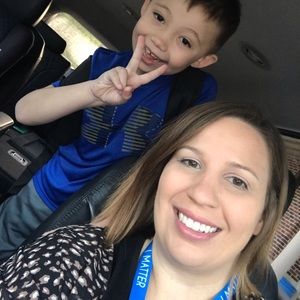 Meet your Posher, Crystal